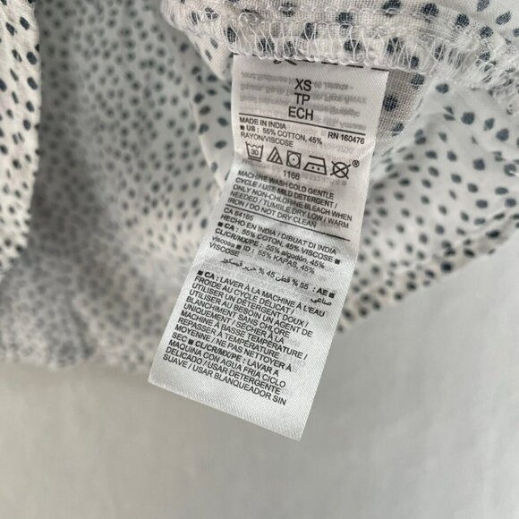 Old Navy Blouse Women's XS White Black Smocked Polka Dot Off the Shoulder Peplum - Picture 9 of 10